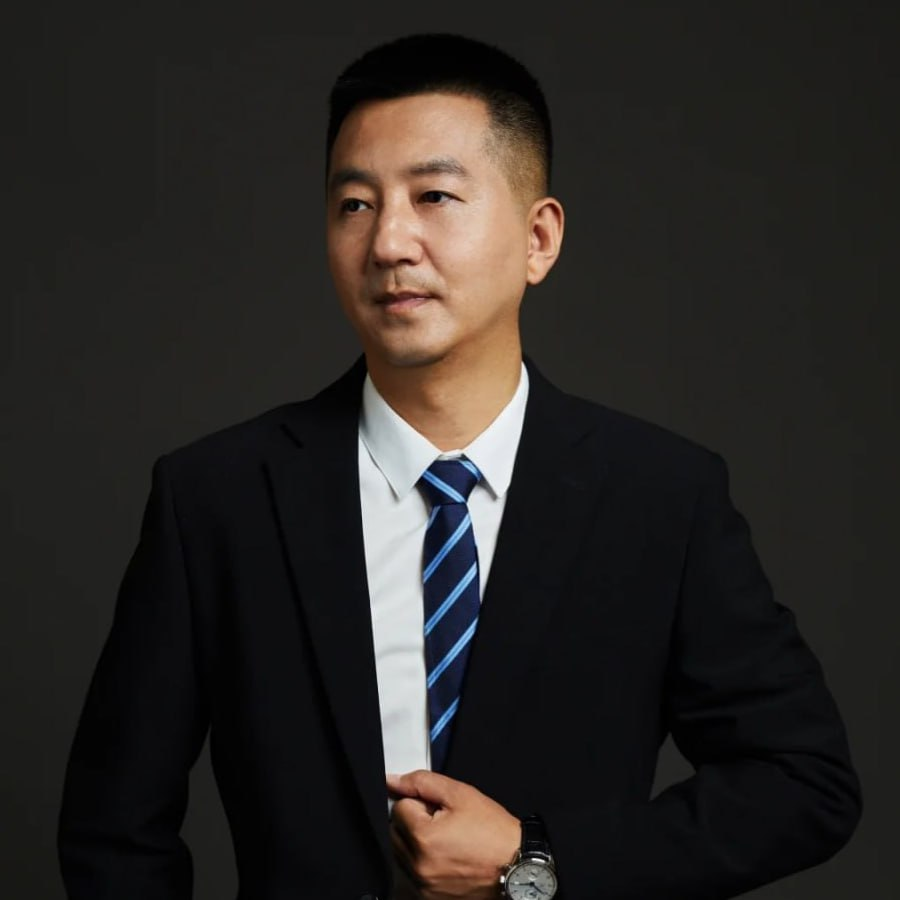 Jonathan Lee